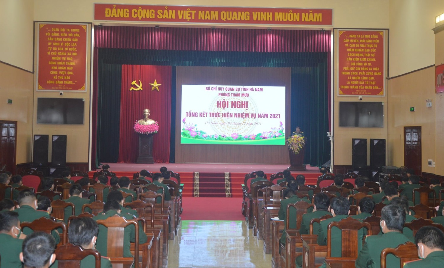 Phòng Tham mưu, Phòng Hậu cần tổng kết thực hiện nhiệm vụ năm 2021.